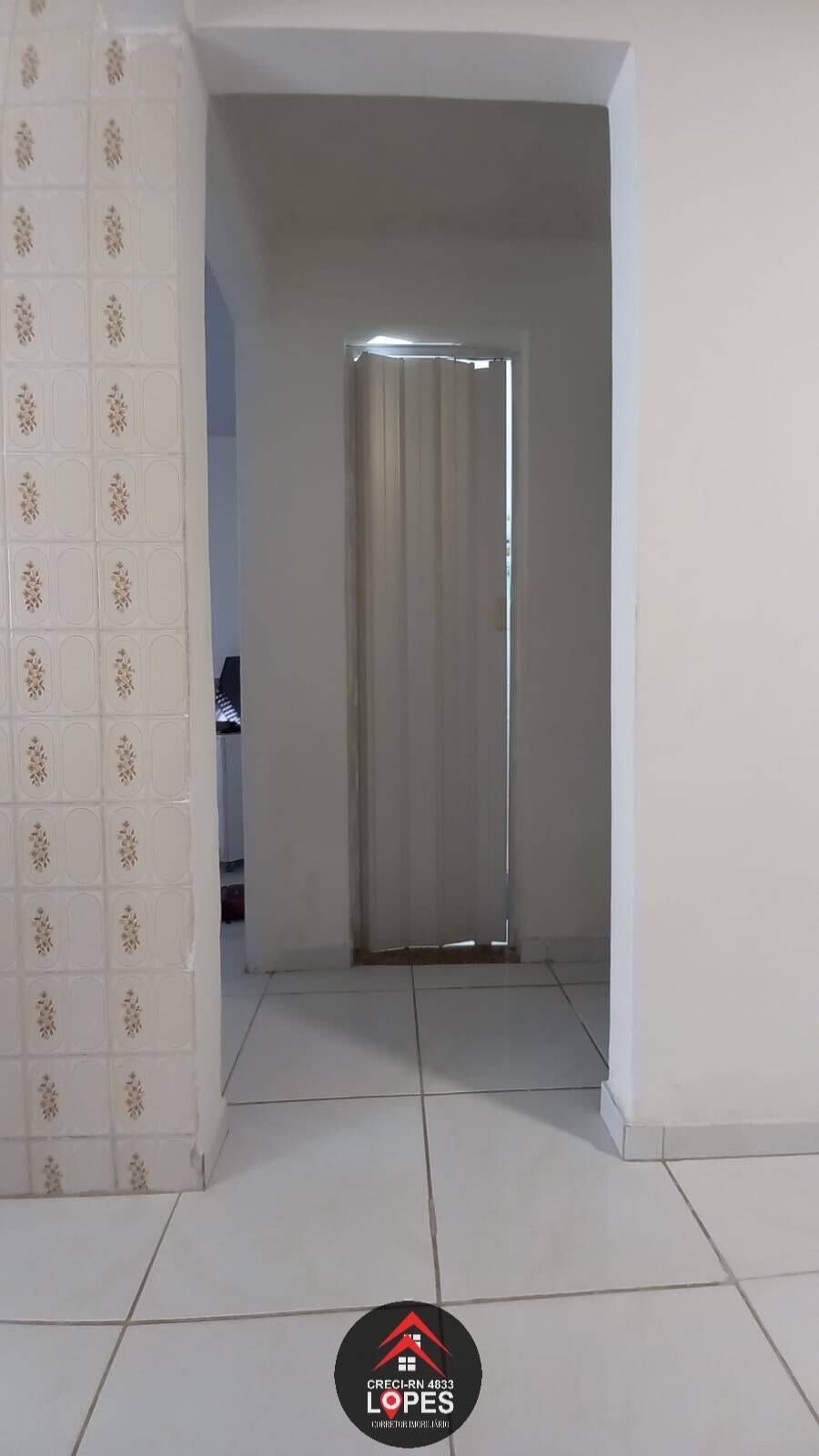 Casa à venda com 2 quartos, 120m² - Foto 4