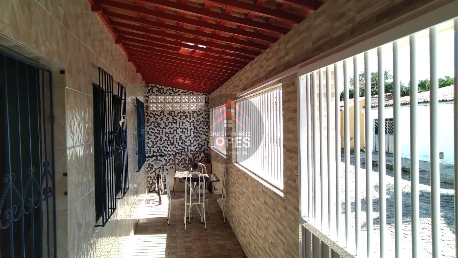 Casa à venda com 2 quartos, 200m² - Foto 6