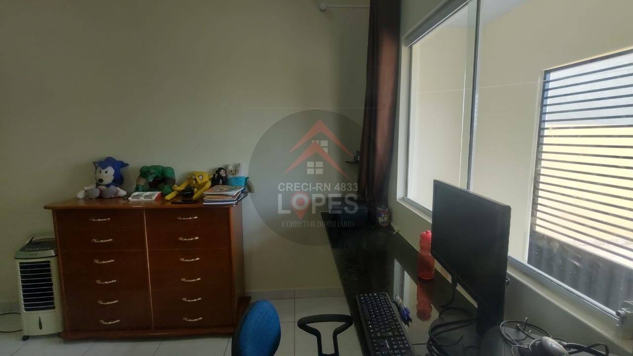 Casa à venda com 5 quartos, 200m² - Foto 19