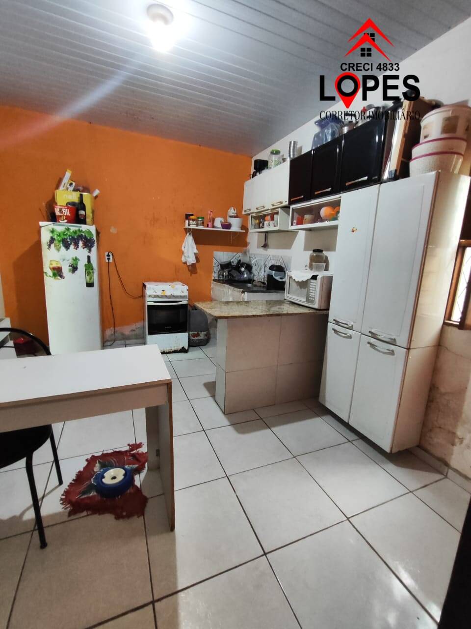 Casa à venda com 5 quartos, 200m² - Foto 4