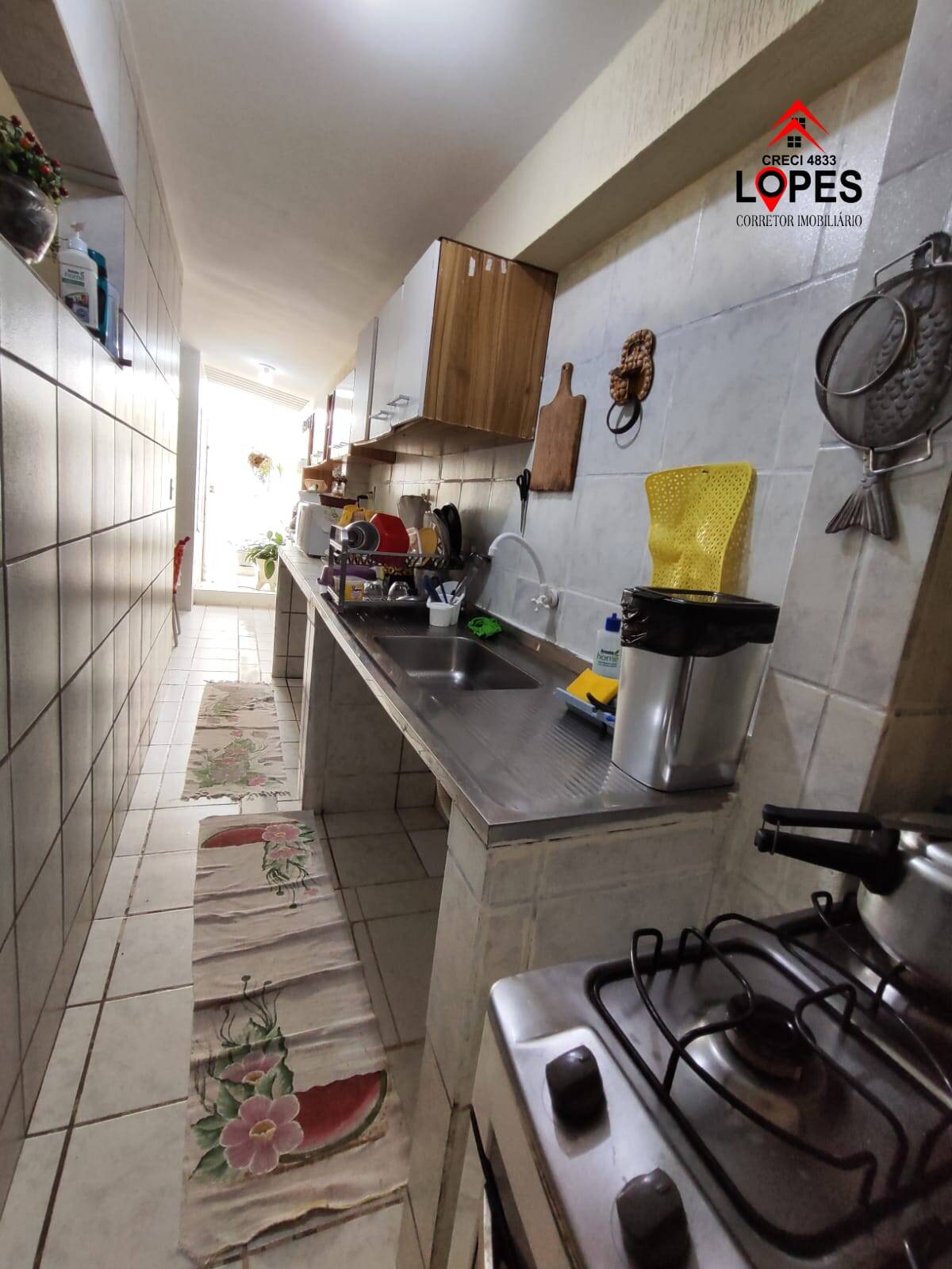 Casa à venda com 2 quartos, 120m² - Foto 8