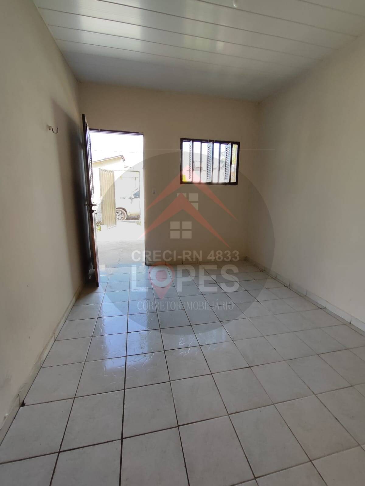 Casa à venda com 2 quartos, 150m² - Foto 5