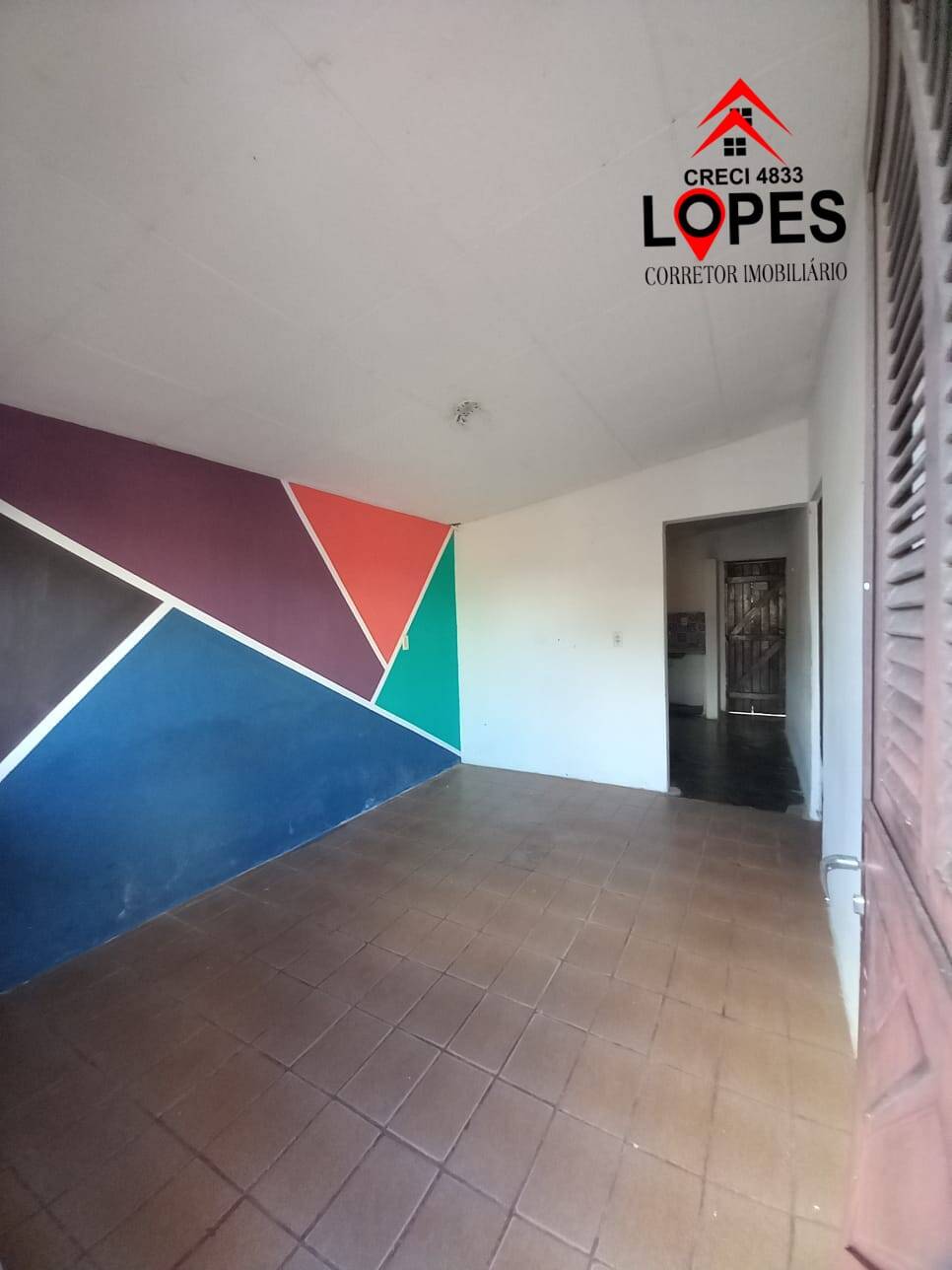 Casa à venda com 2 quartos, 150m² - Foto 2