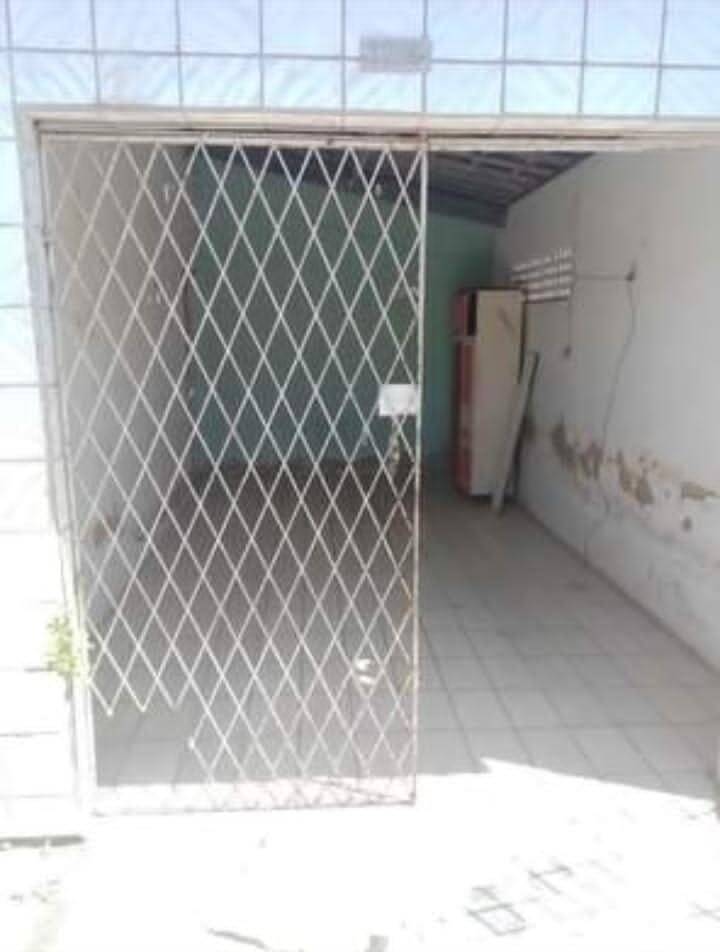 Casa à venda com 2 quartos, 200m² - Foto 10