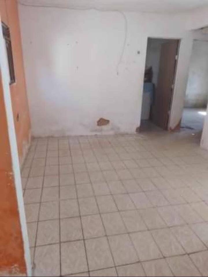 Casa à venda com 2 quartos, 200m² - Foto 8