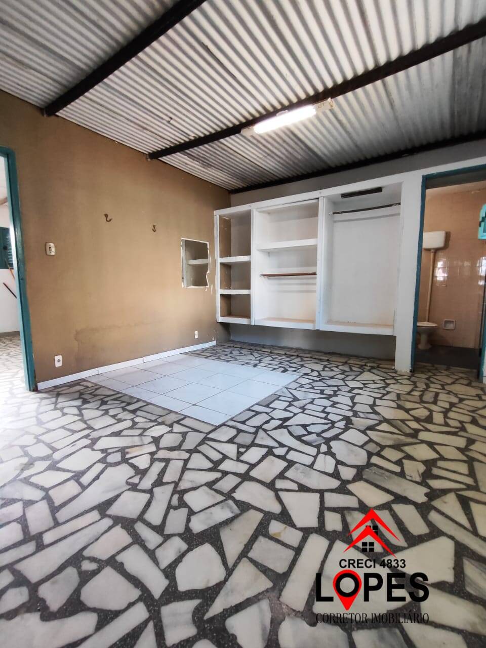 Casa à venda com 2 quartos, 600m² - Foto 16