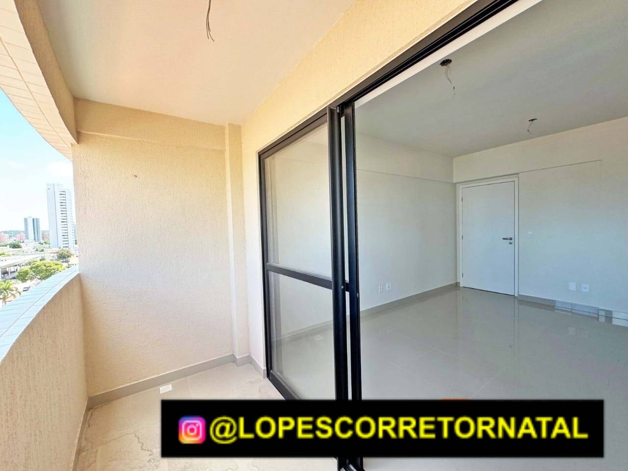 Apartamento à venda com 3 quartos, 75m² - Foto 3