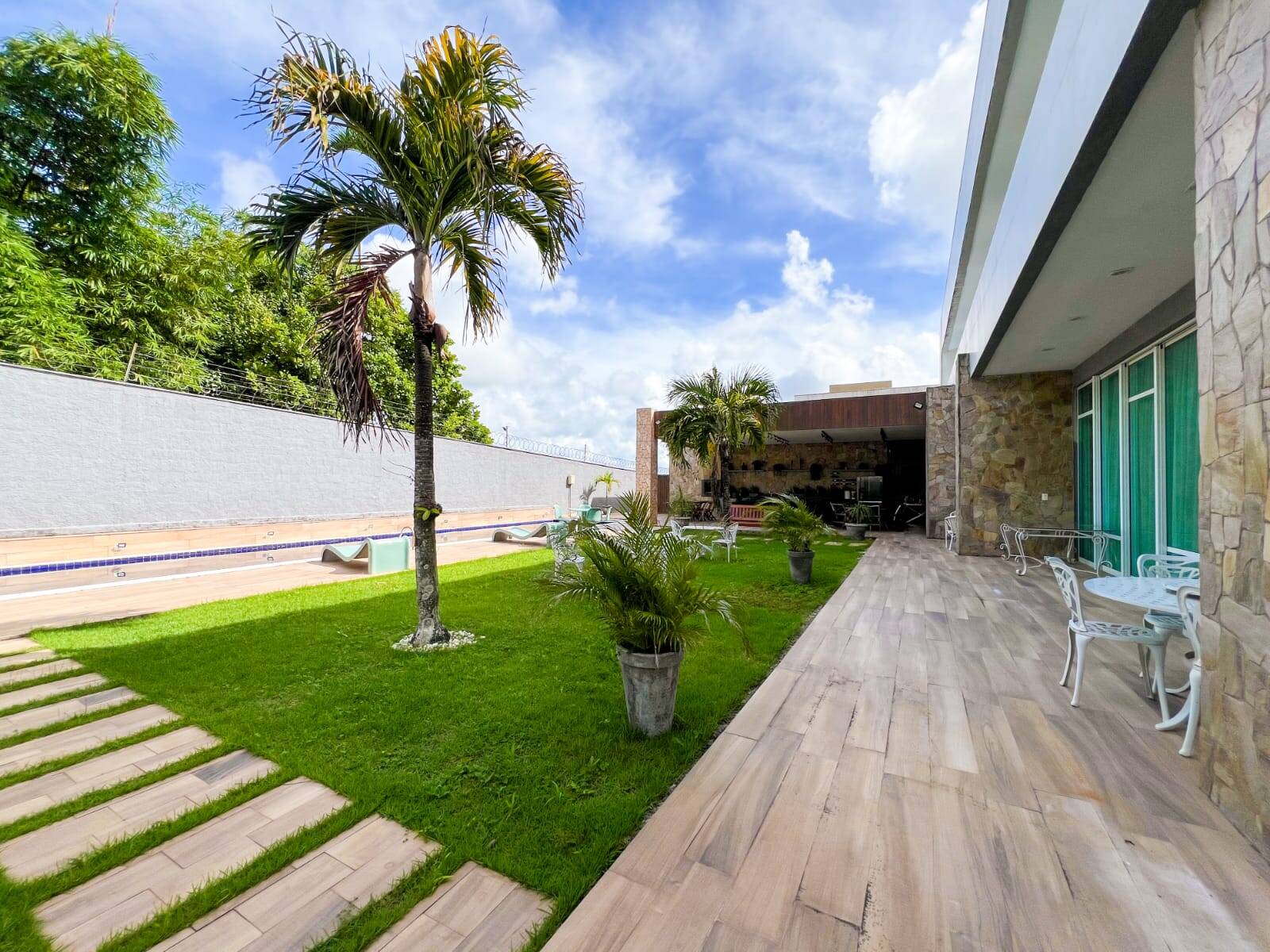 Casa de Condomínio à venda com 4 quartos, 563m² - Foto 22