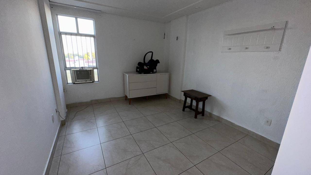 Apartamento à venda com 3 quartos, 168m² - Foto 13