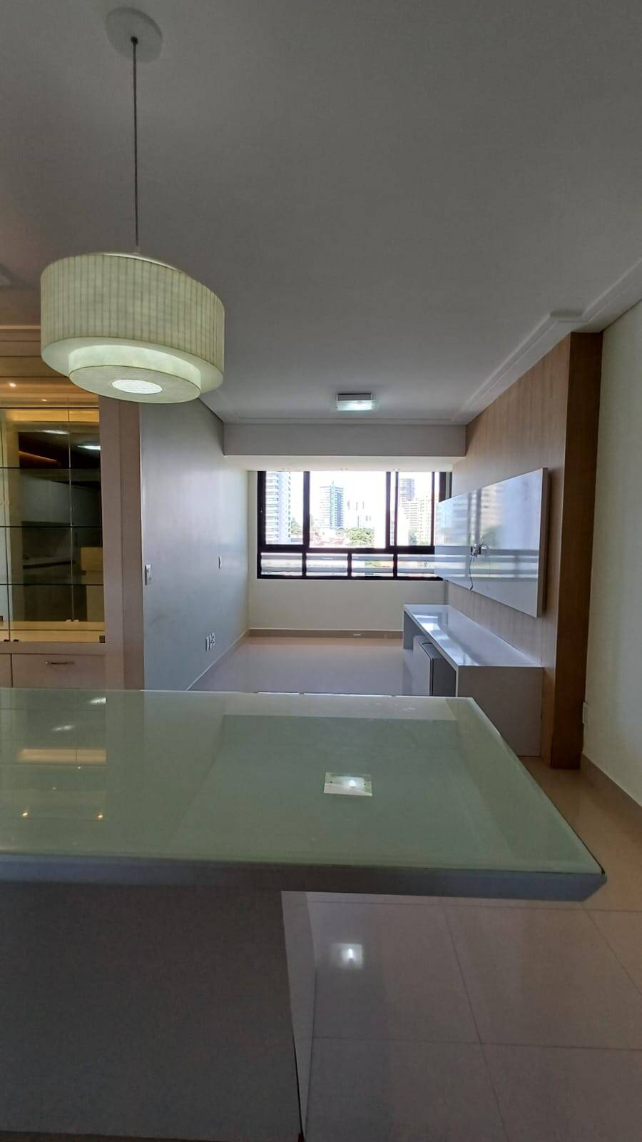 Apartamento à venda com 3 quartos, 75m² - Foto 1