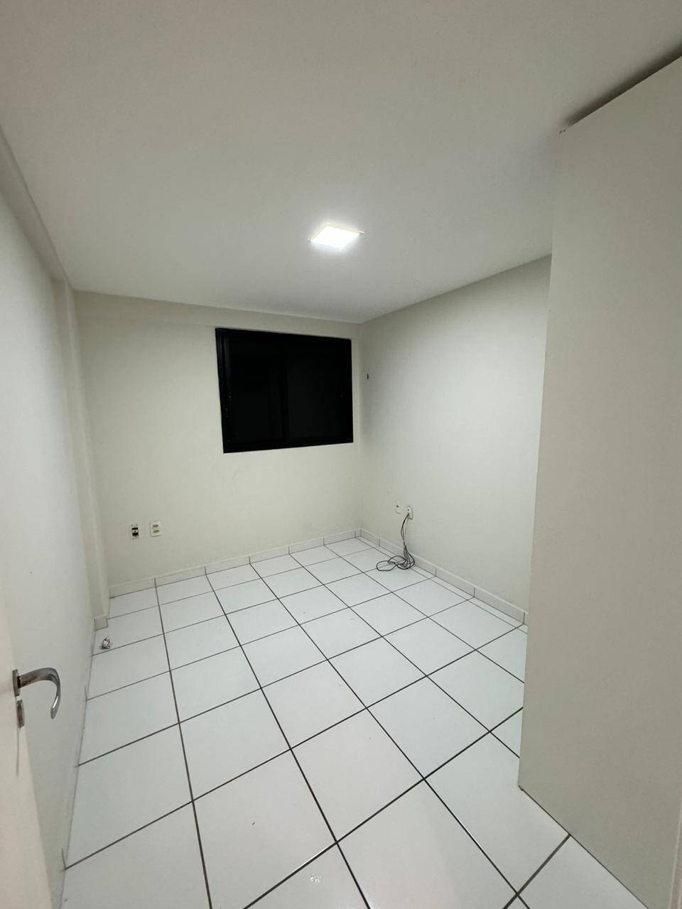 Apartamento à venda com 3 quartos, 84m² - Foto 12