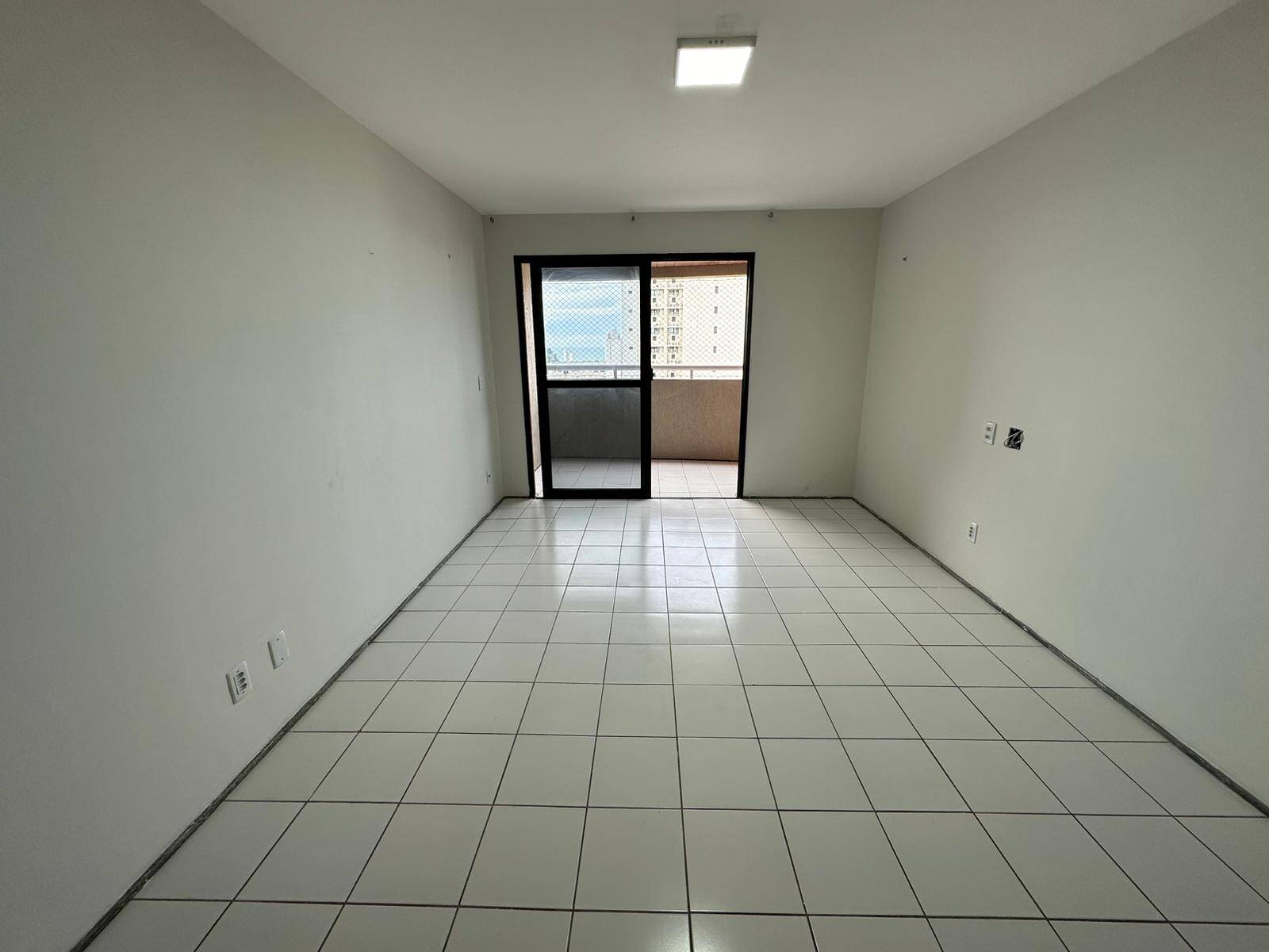 Apartamento para alugar com 3 quartos, 108m² - Foto 11