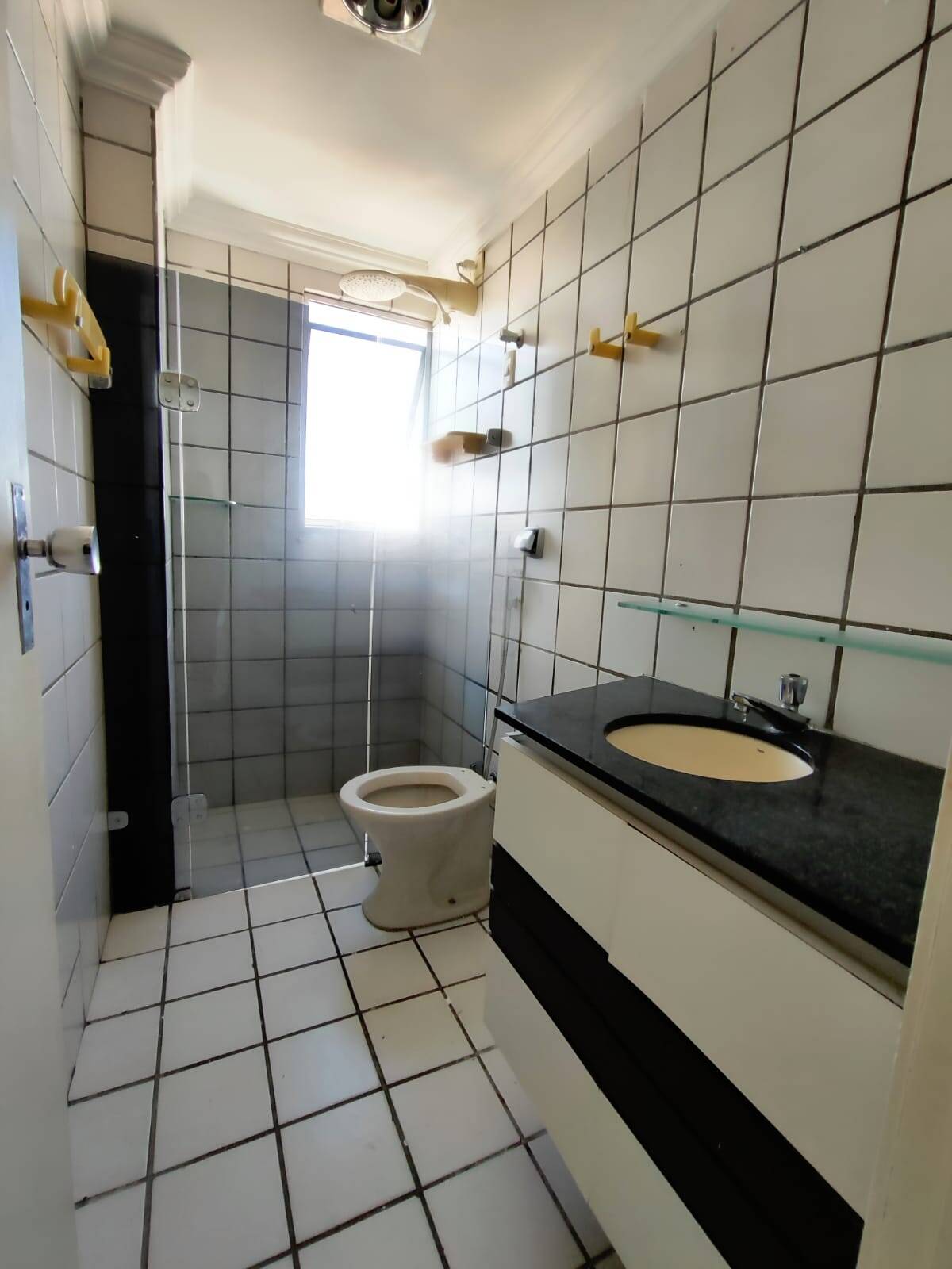 Apartamento à venda com 3 quartos, 80m² - Foto 3