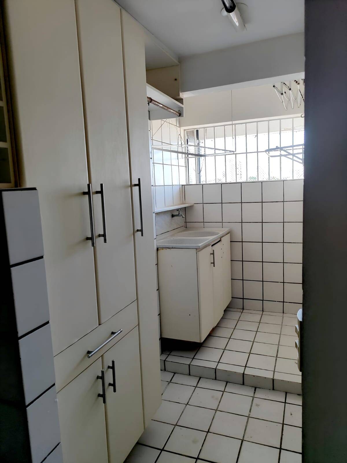 Apartamento à venda com 3 quartos, 80m² - Foto 6