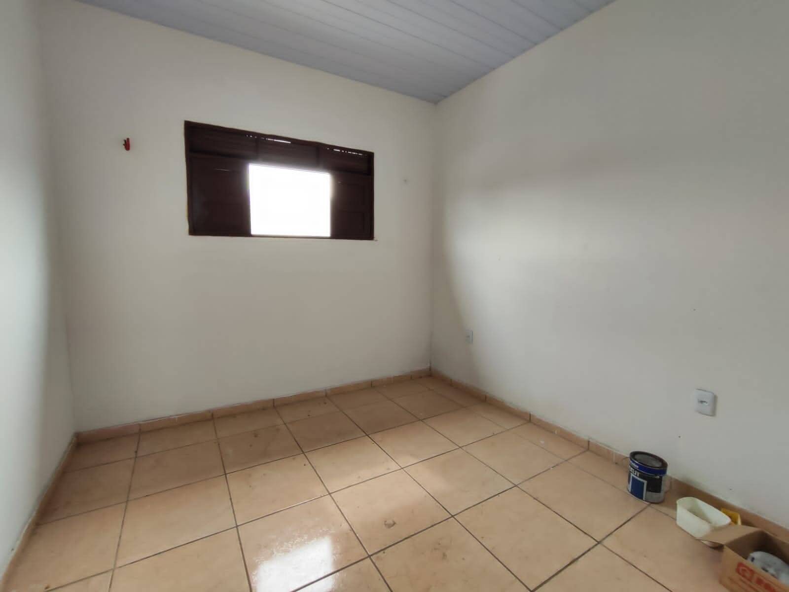 Casa à venda com 3 quartos - Foto 4