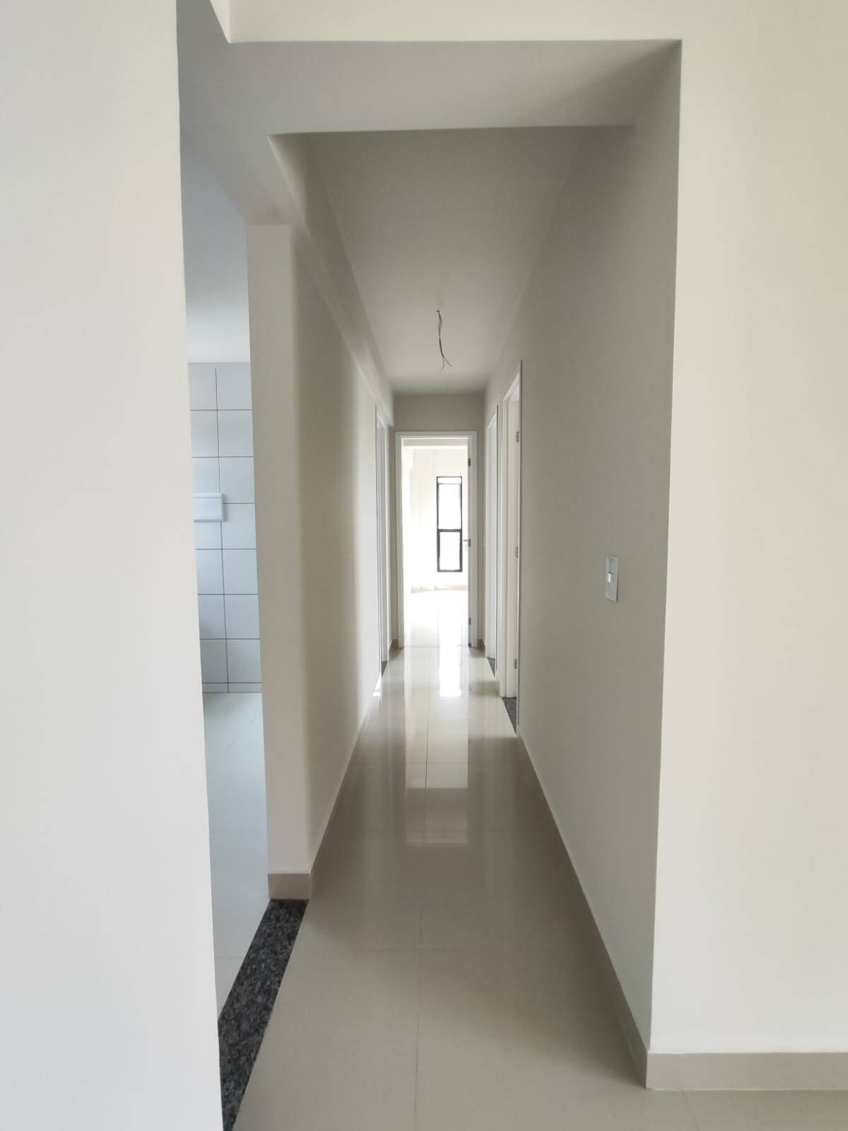 Apartamento à venda com 3 quartos, 75m² - Foto 8