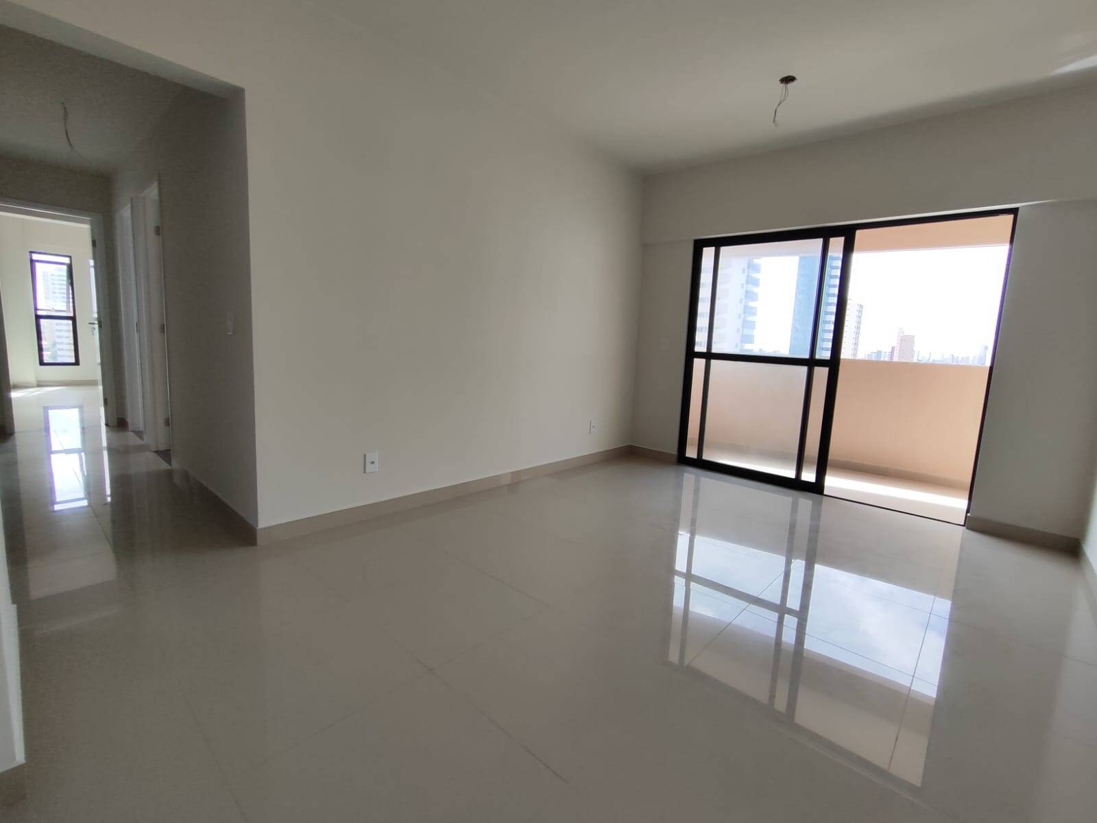 Apartamento à venda com 3 quartos, 75m² - Foto 6