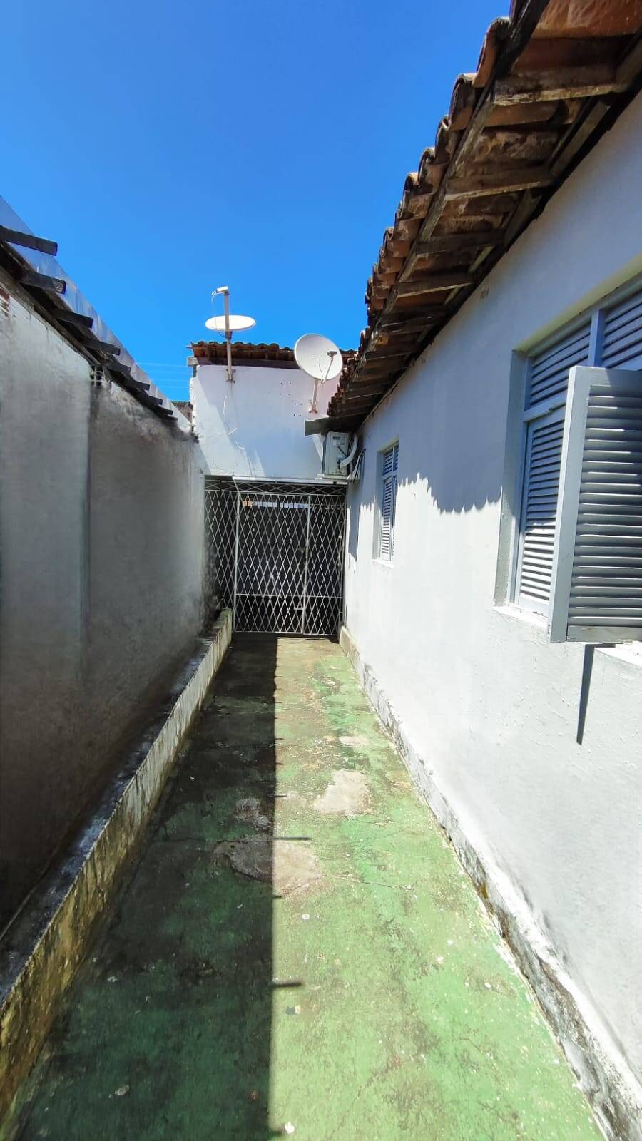 Casa à venda e aluguel com 2 quartos, 96m² - Foto 10