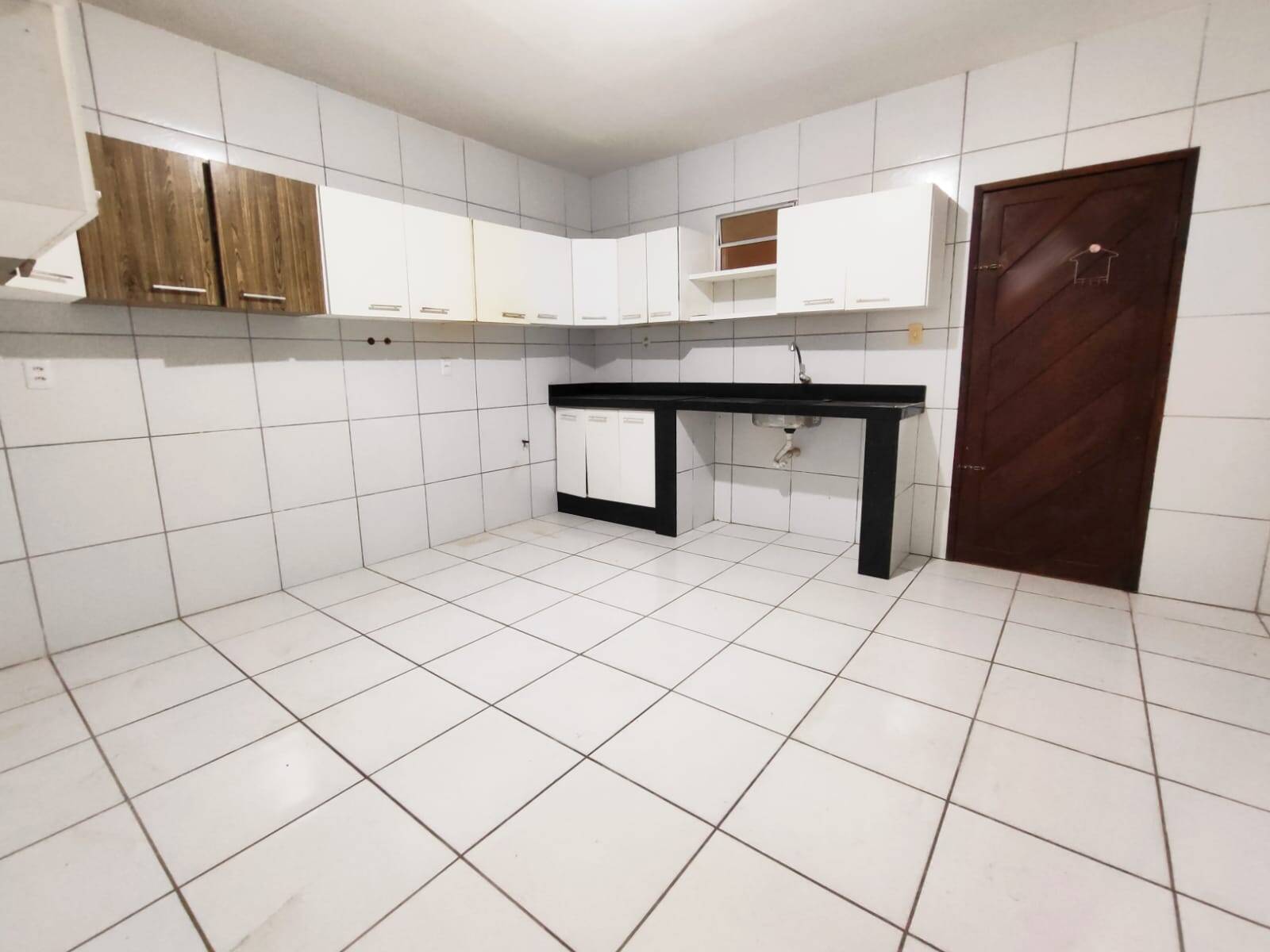 Apartamento à venda com 4 quartos, 220m² - Foto 17