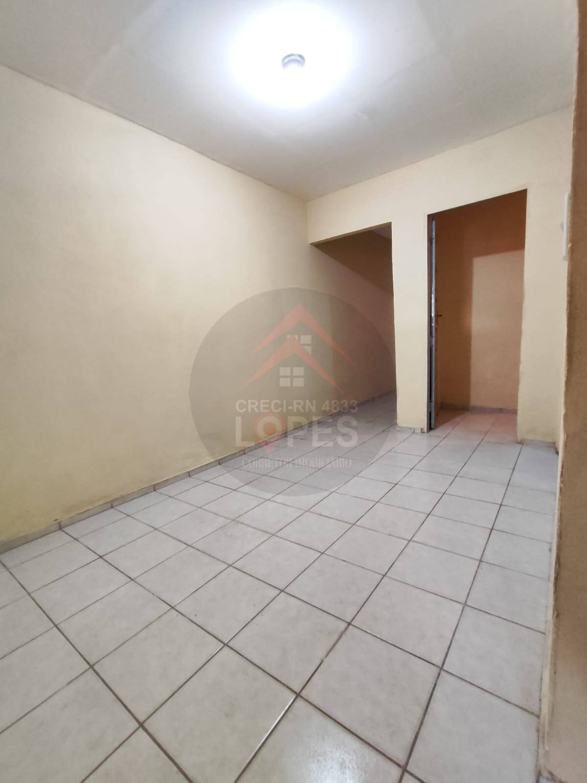 Casa à venda com 2 quartos, 100m² - Foto 5