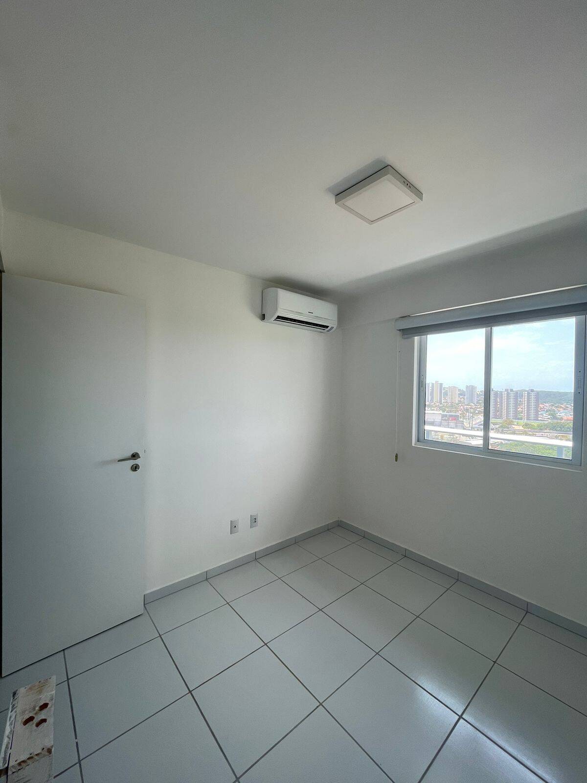 Apartamento à venda com 2 quartos, 61m² - Foto 5