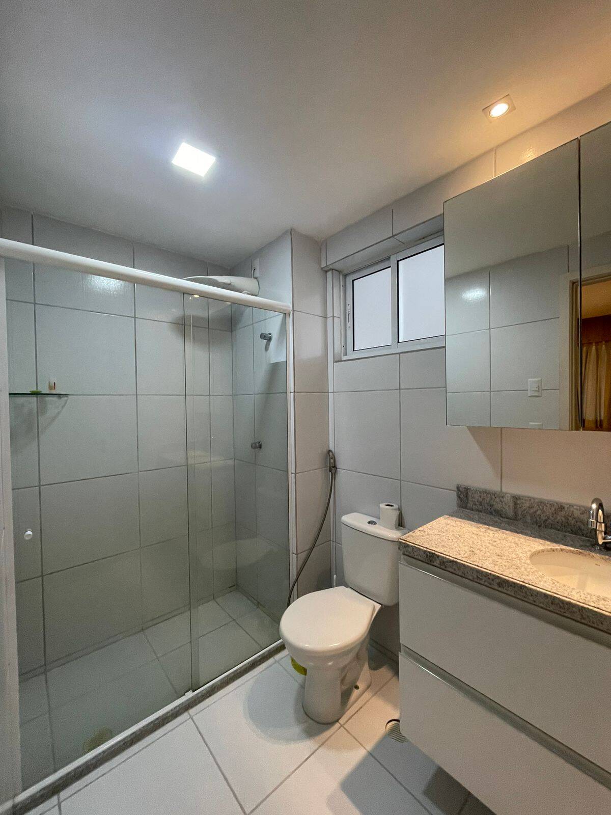 Apartamento à venda com 2 quartos, 61m² - Foto 17