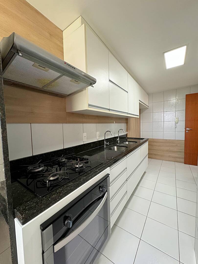 Apartamento à venda com 3 quartos, 92m² - Foto 5