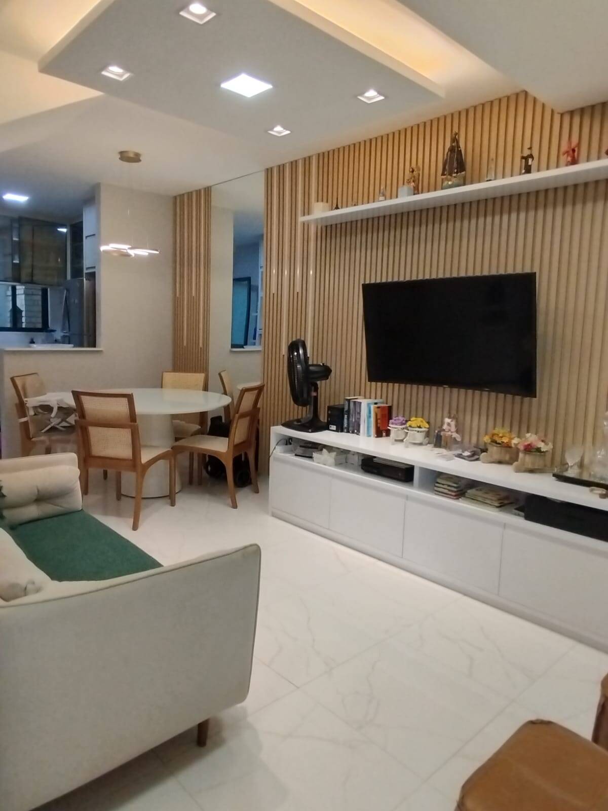 Casa de Condomínio à venda com 2 quartos, 65m² - Foto 1