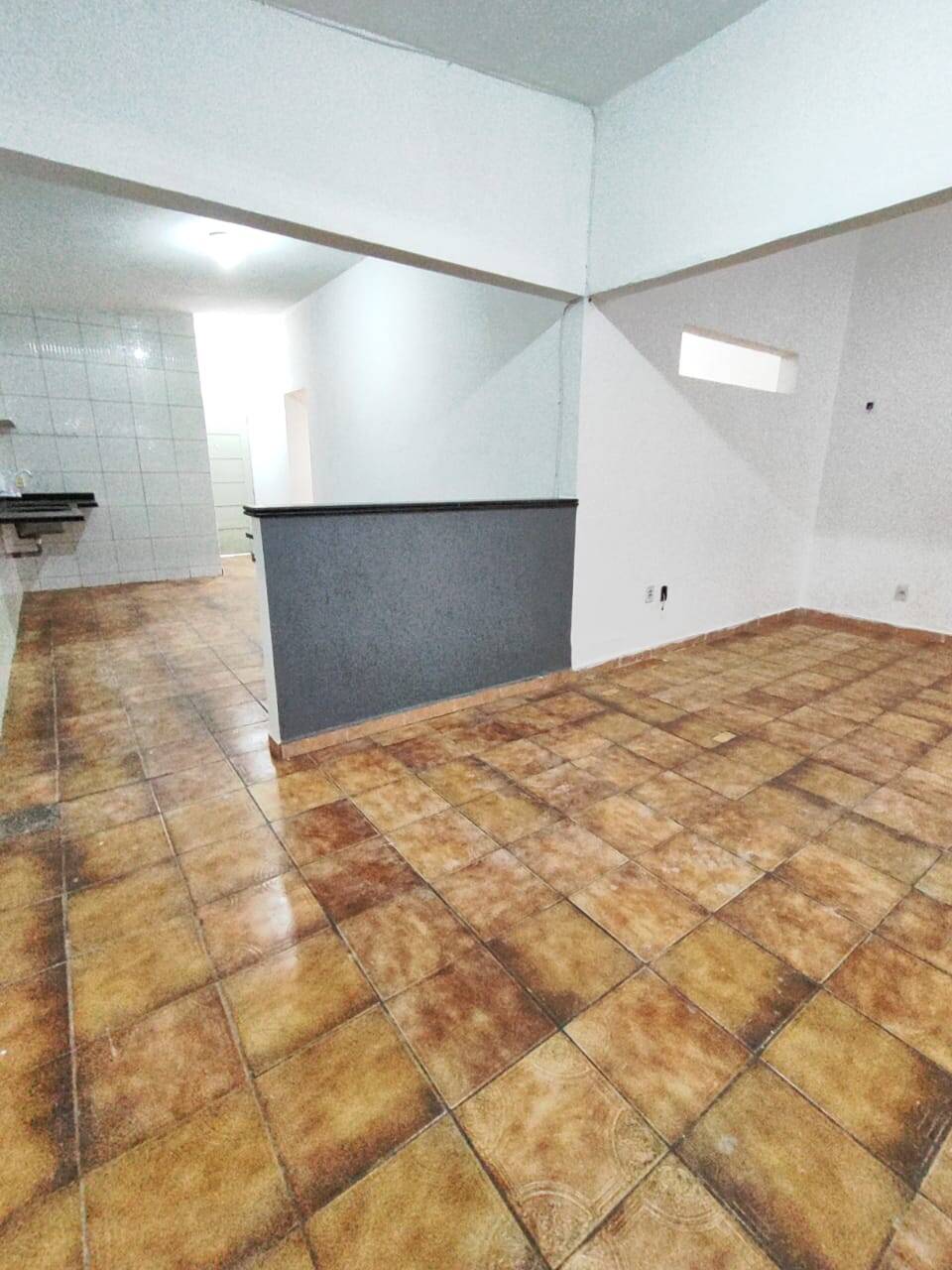 Casa à venda e aluguel com 3 quartos, 88m² - Foto 5