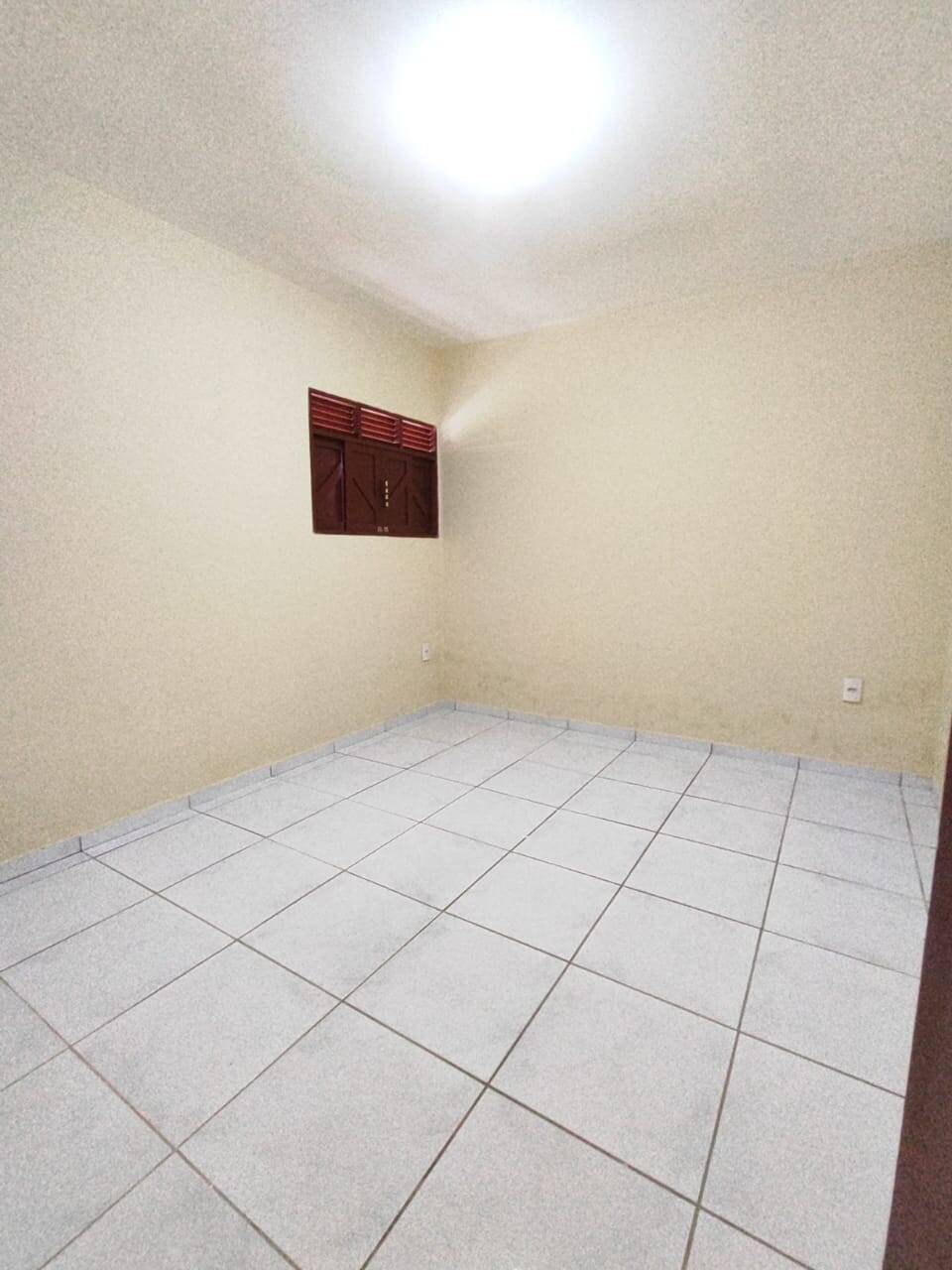 Casa à venda e aluguel com 3 quartos - Foto 5