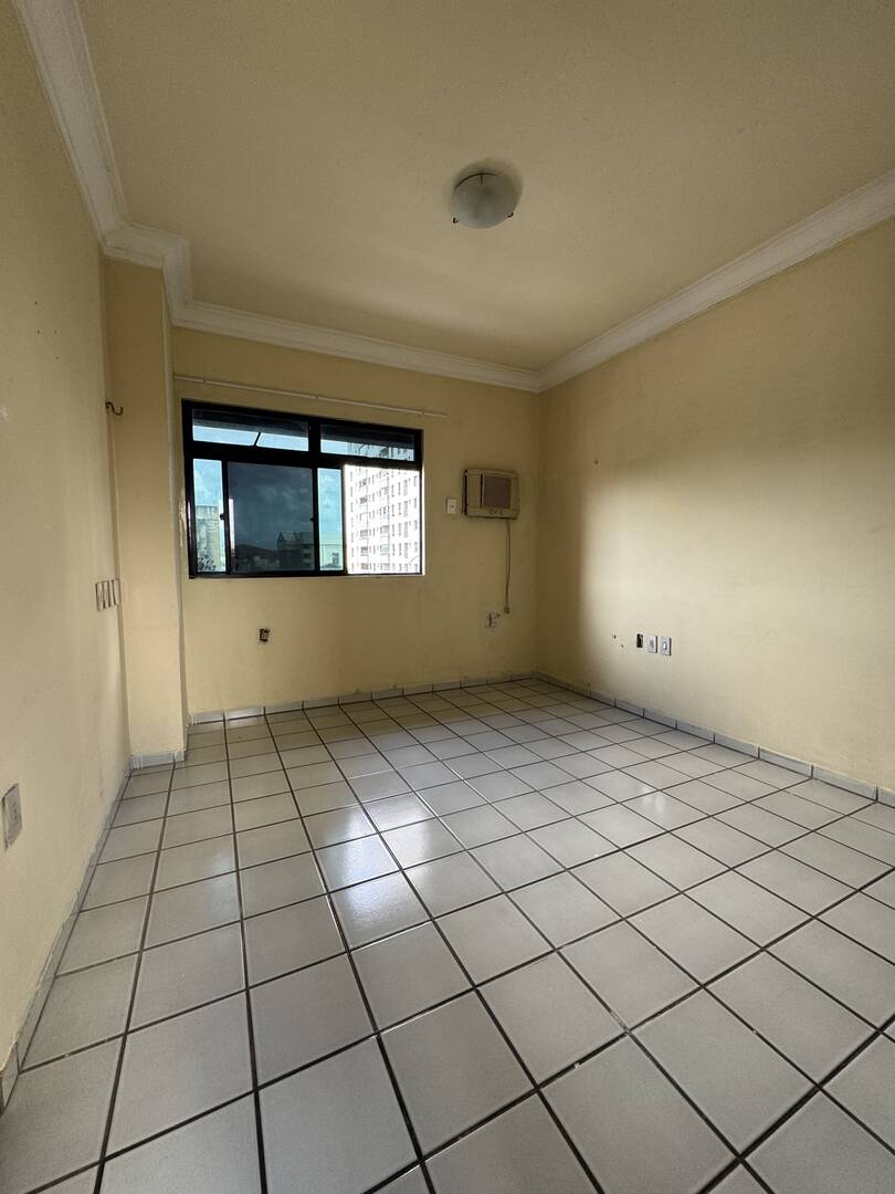 Apartamento à venda com 4 quartos, 180m² - Foto 16