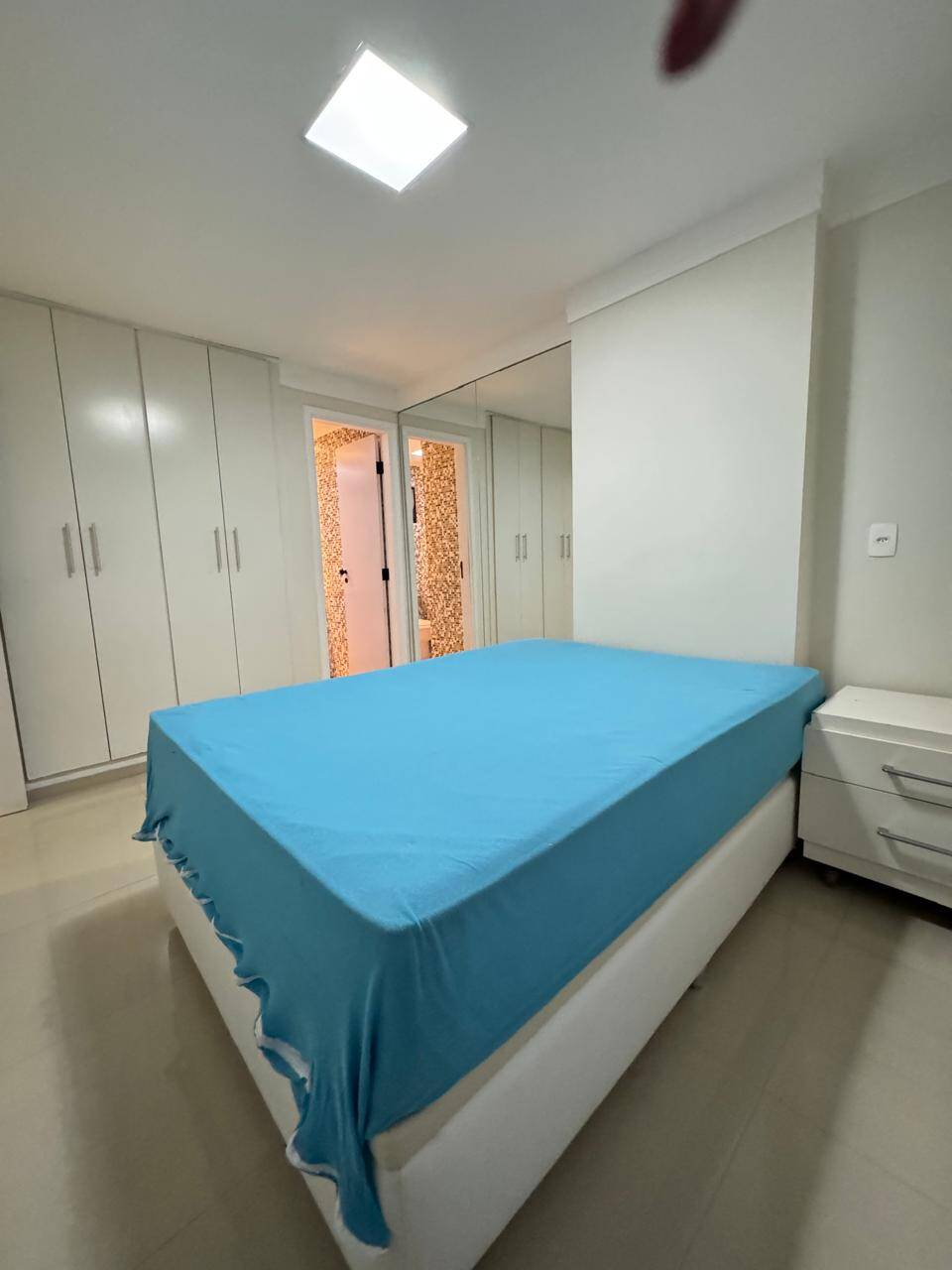 Apartamento à venda com 2 quartos, 59m² - Foto 12