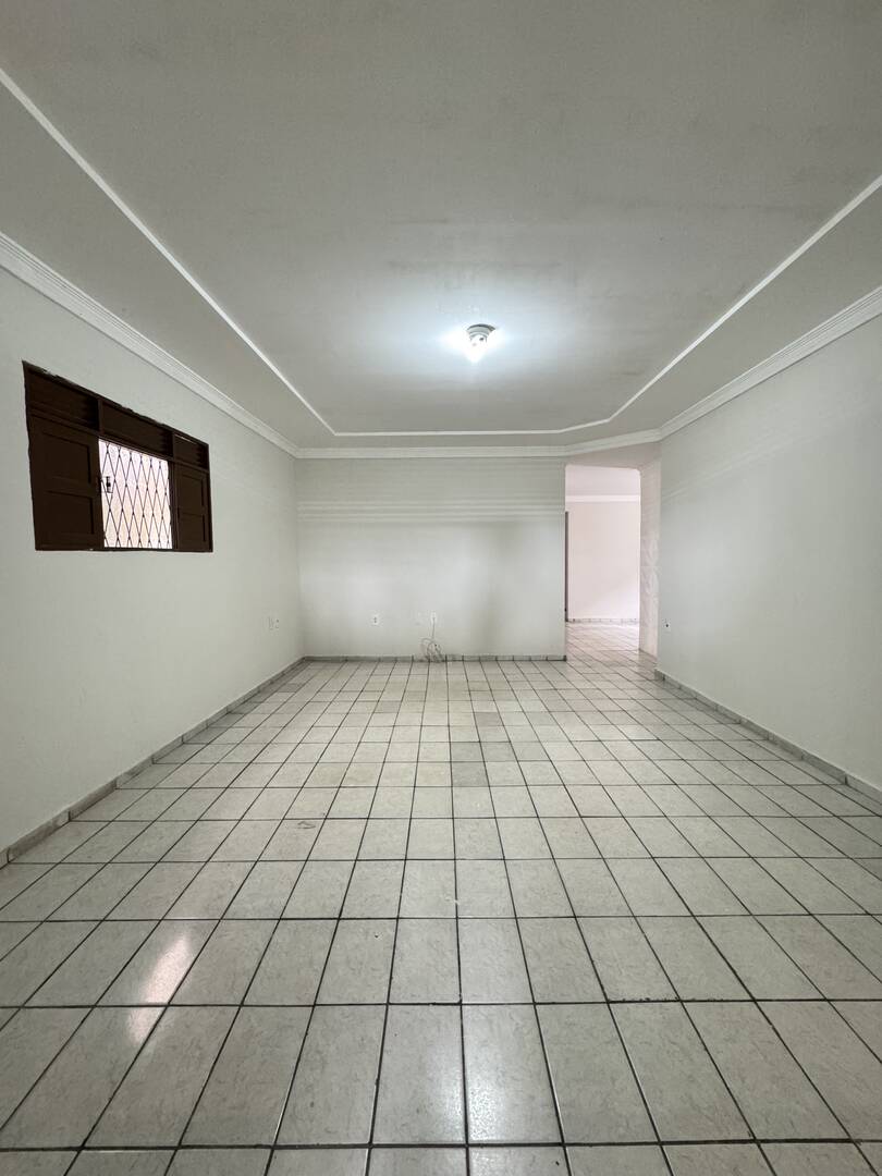 Casa à venda com 3 quartos, 300m² - Foto 12