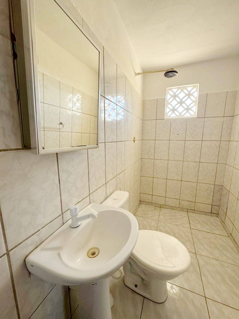 Casa à venda com 7 quartos, 280m² - Foto 5